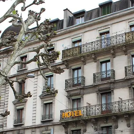 De 2* Geneva